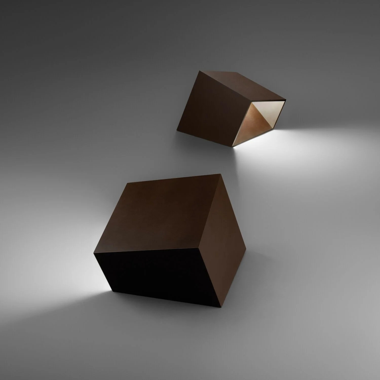 BREAK 2700K LED OUTDOOR FLOOR LAMP, 4108