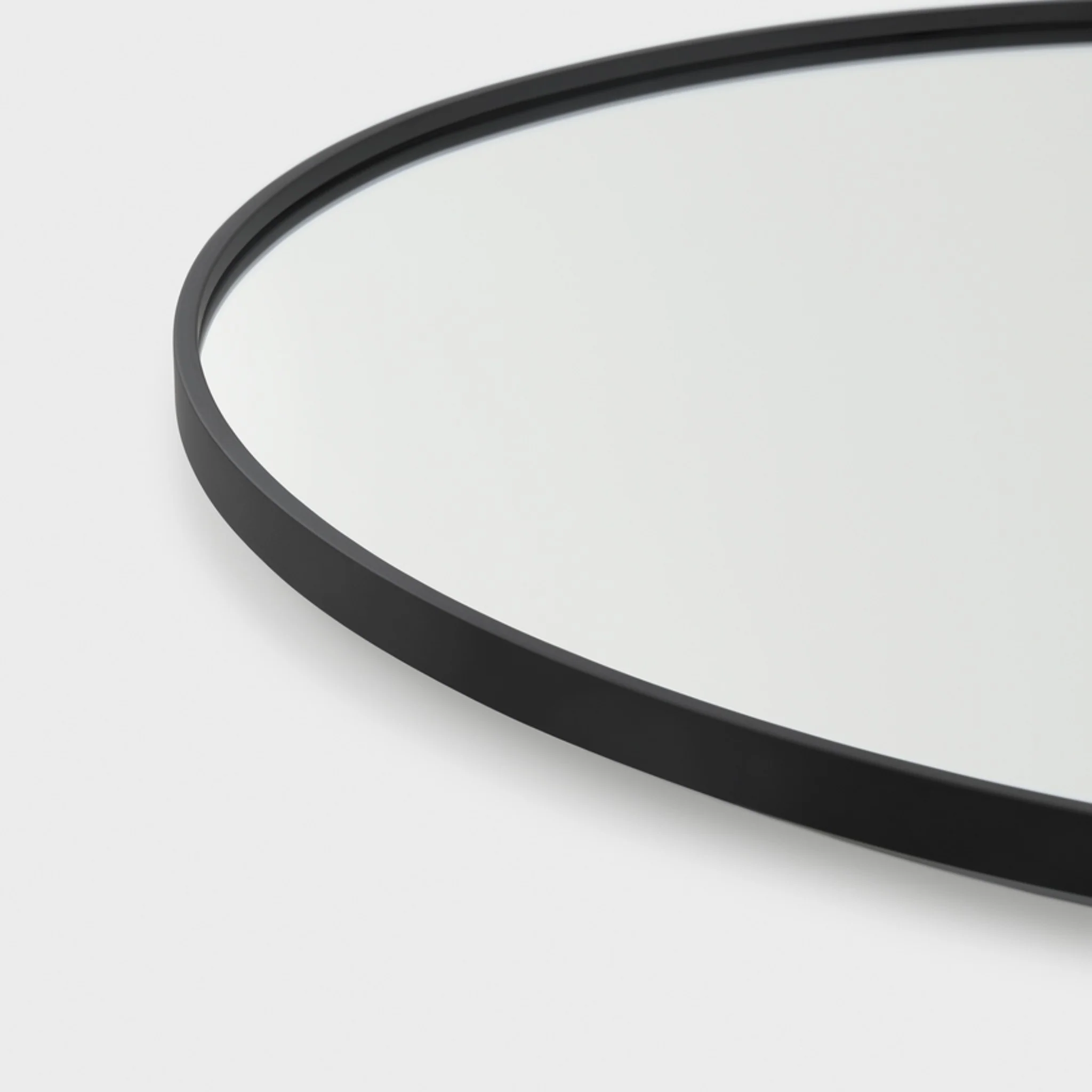 CADRE ROUND LED BACKLIT BATHROOM MIRROR (MULTIPLE SIZES) - Image 32