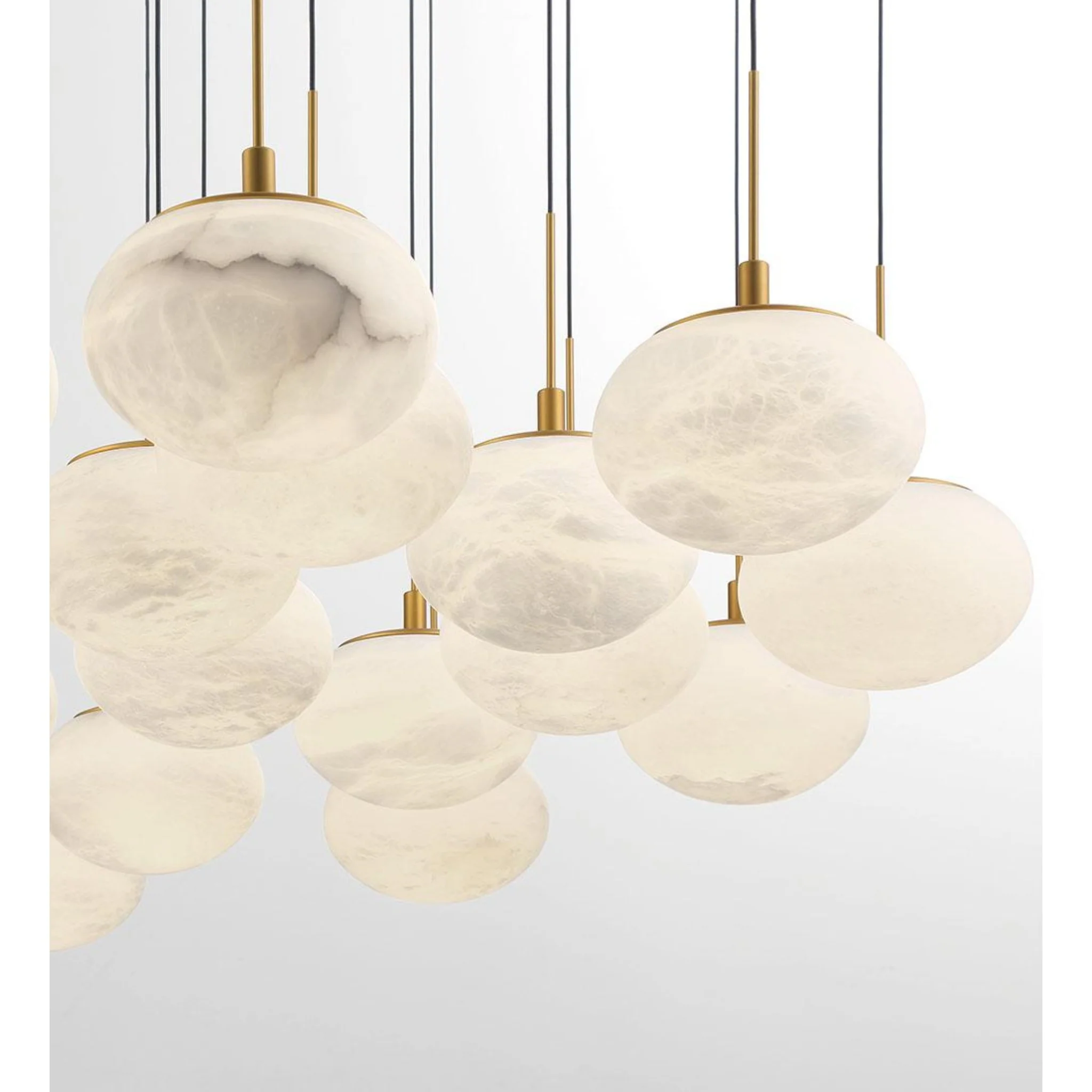 CALCOLO ROUND LED CHANDELIER (MULTIPLE SIZES) - Image 9