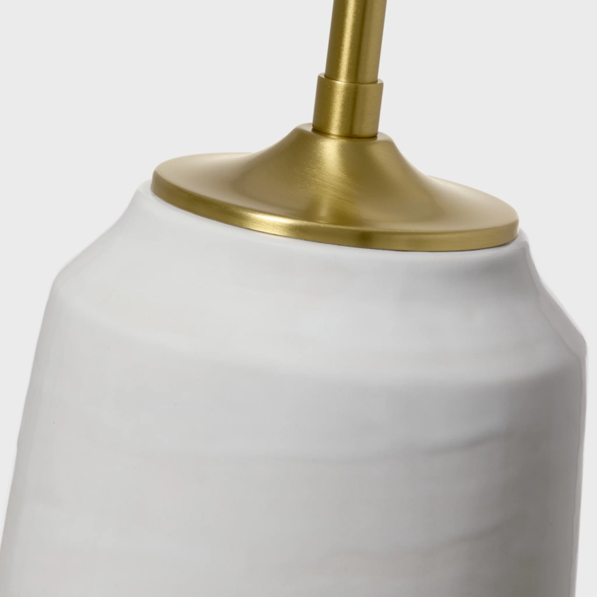 CATO TABLE LAMP - Image 9