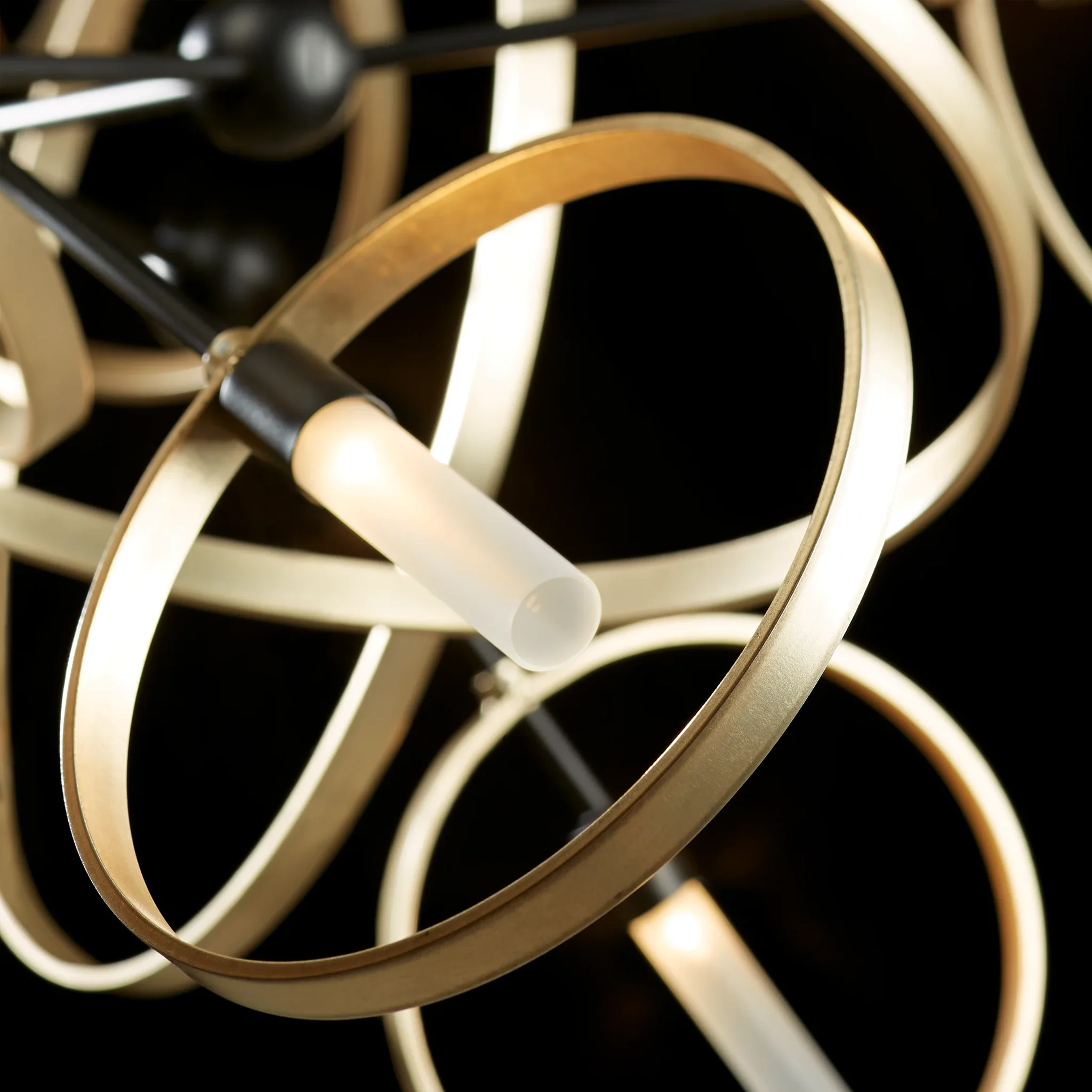 CELESSE PENDANT - Image 4