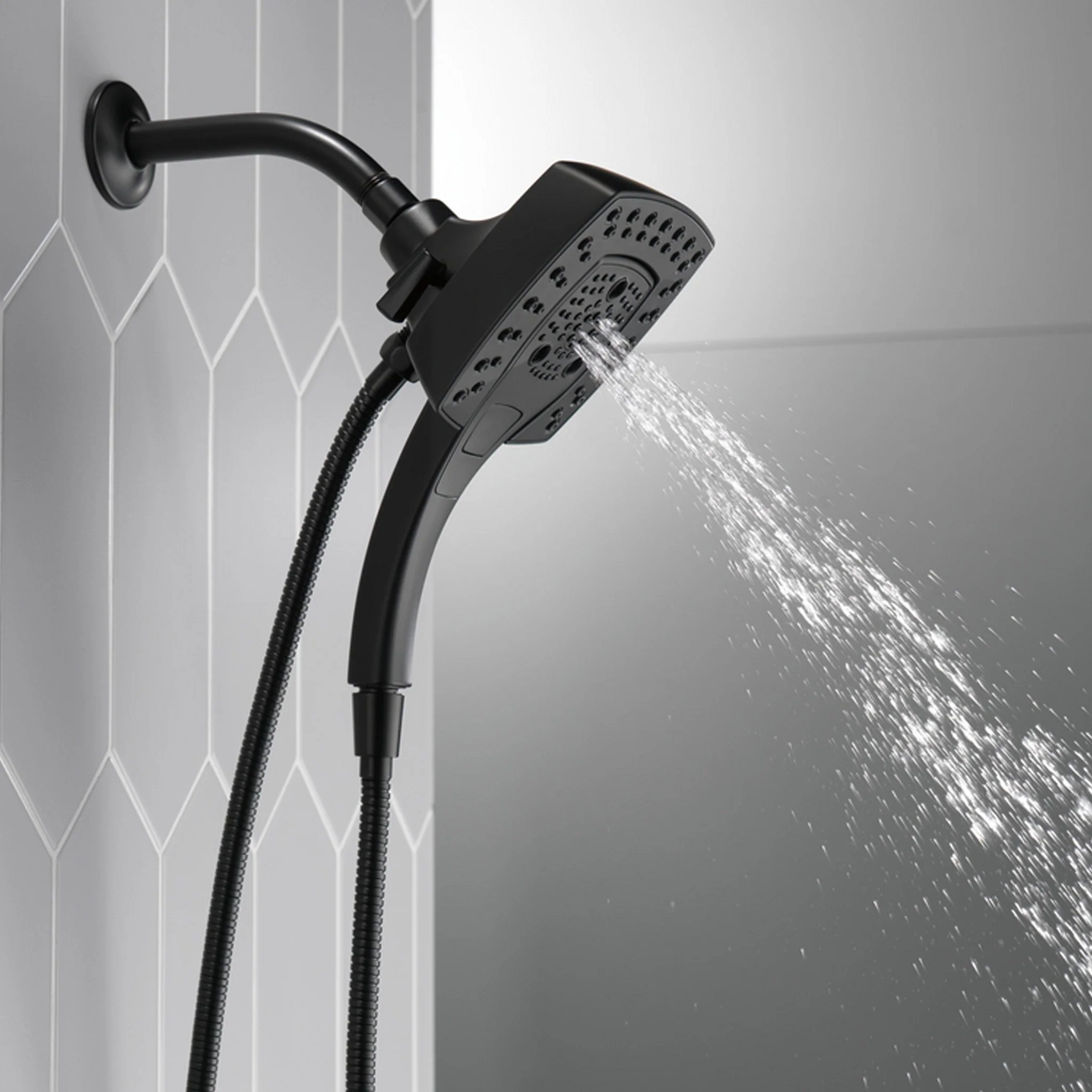 H2OKINETIC® IN2ITION® 5-SETTING TWO-IN-ONE SHOWER - Image 2
