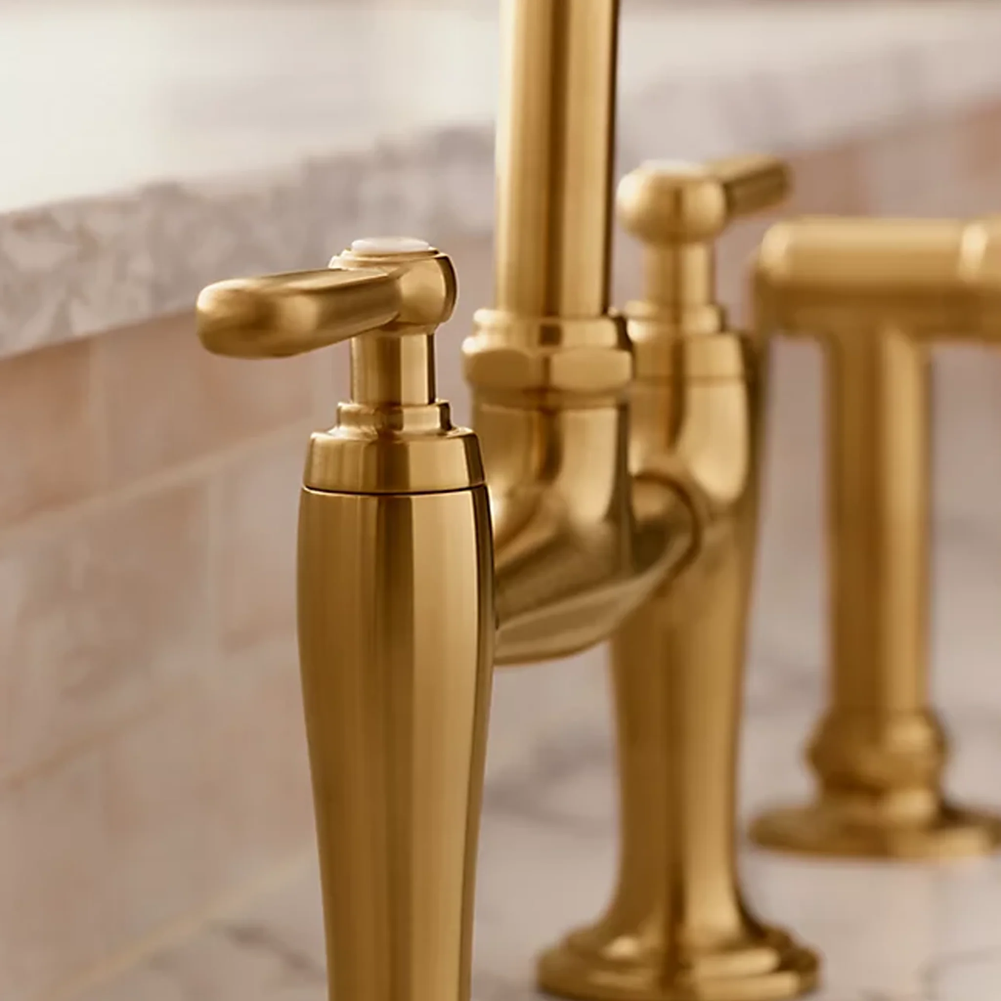 EDALYN™ BRIDGE FAUCET WITH SIDE SPRAY - Image 8