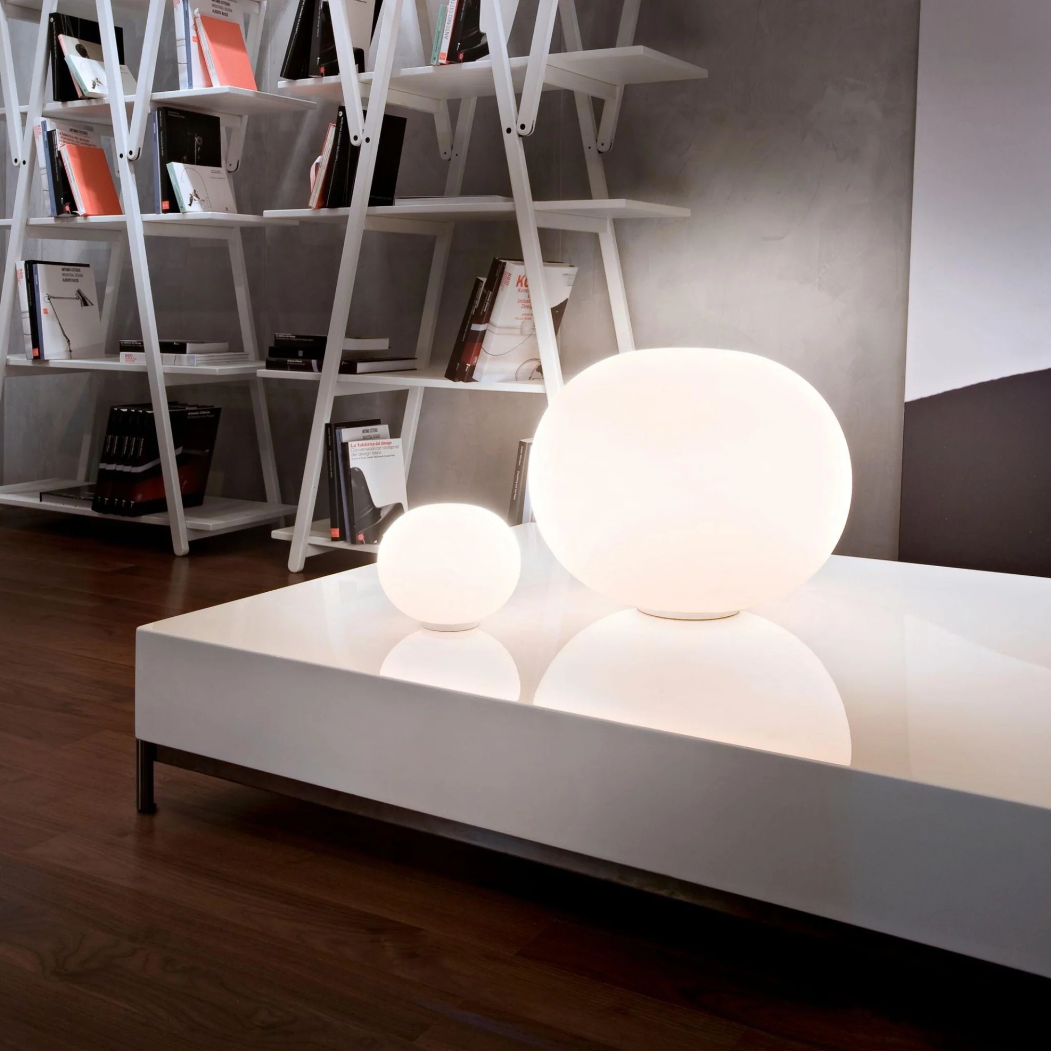 GLO-BALL BASIC ZERO TABLE LAMP BY JASPER MORRISON - Image 3