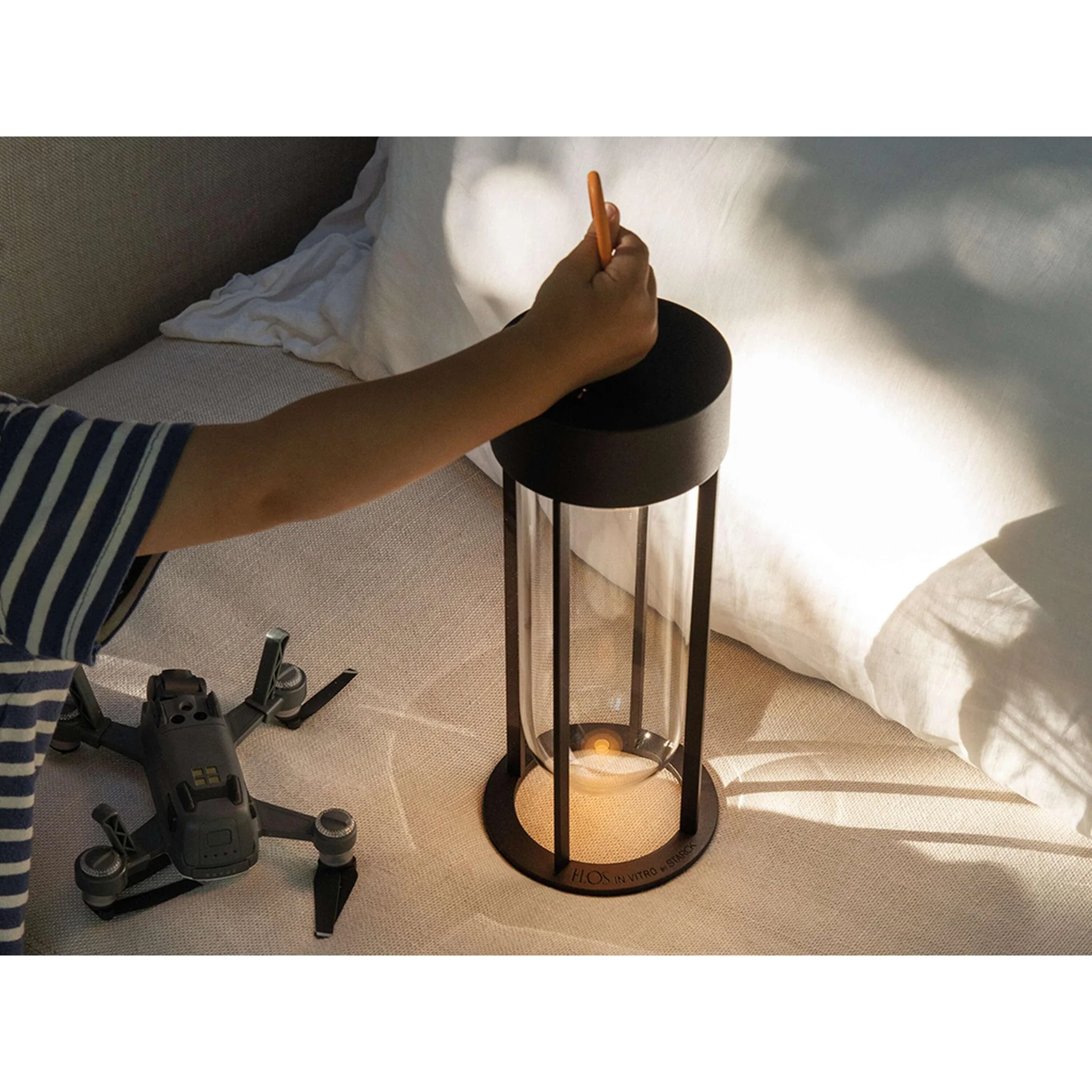 IN VITRO LED UNPLUGGED TABLE LAMP - Image 10