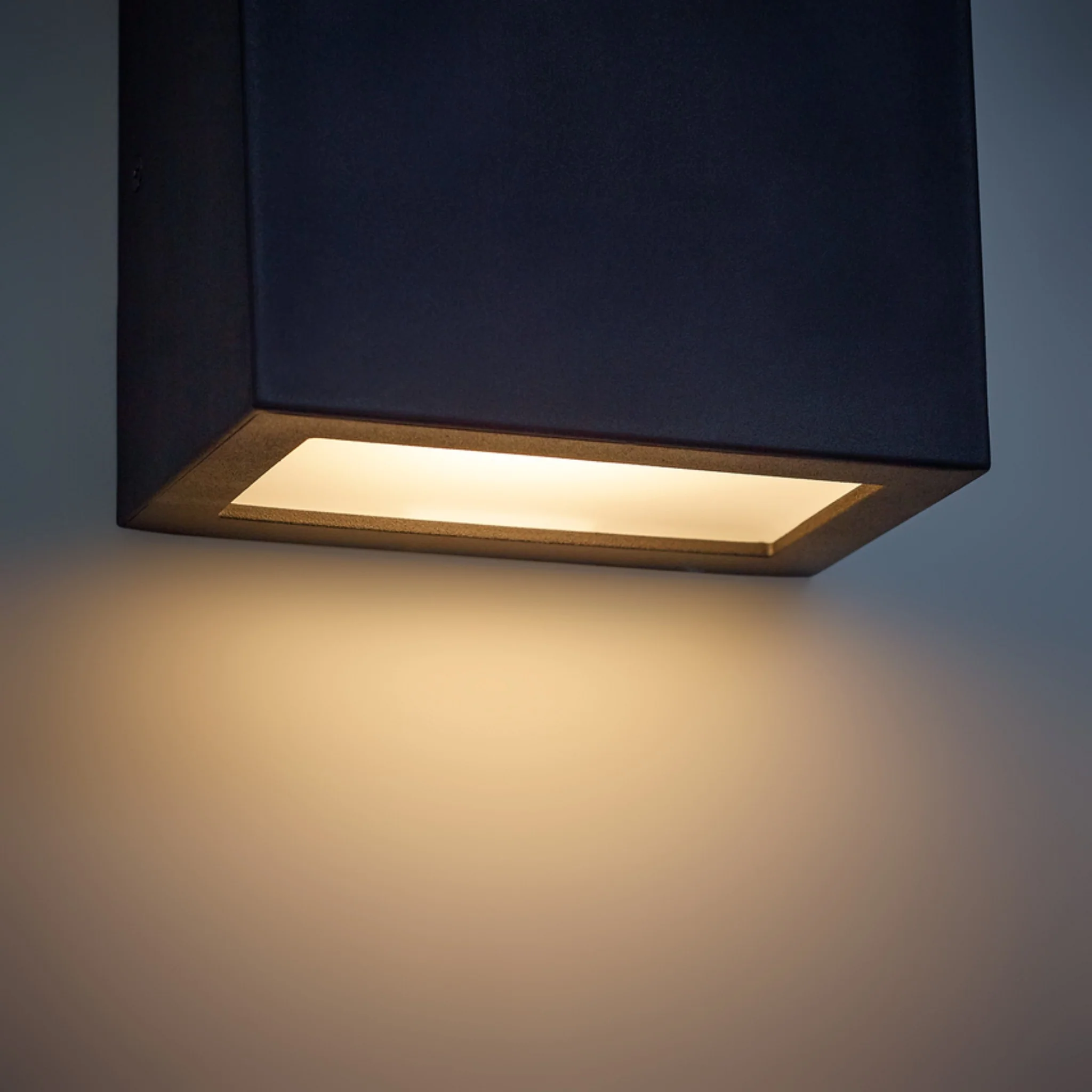 KAKUDO OUTDOOR LED WALL LANTERN (MULTIPLE SIZES) - Image 21