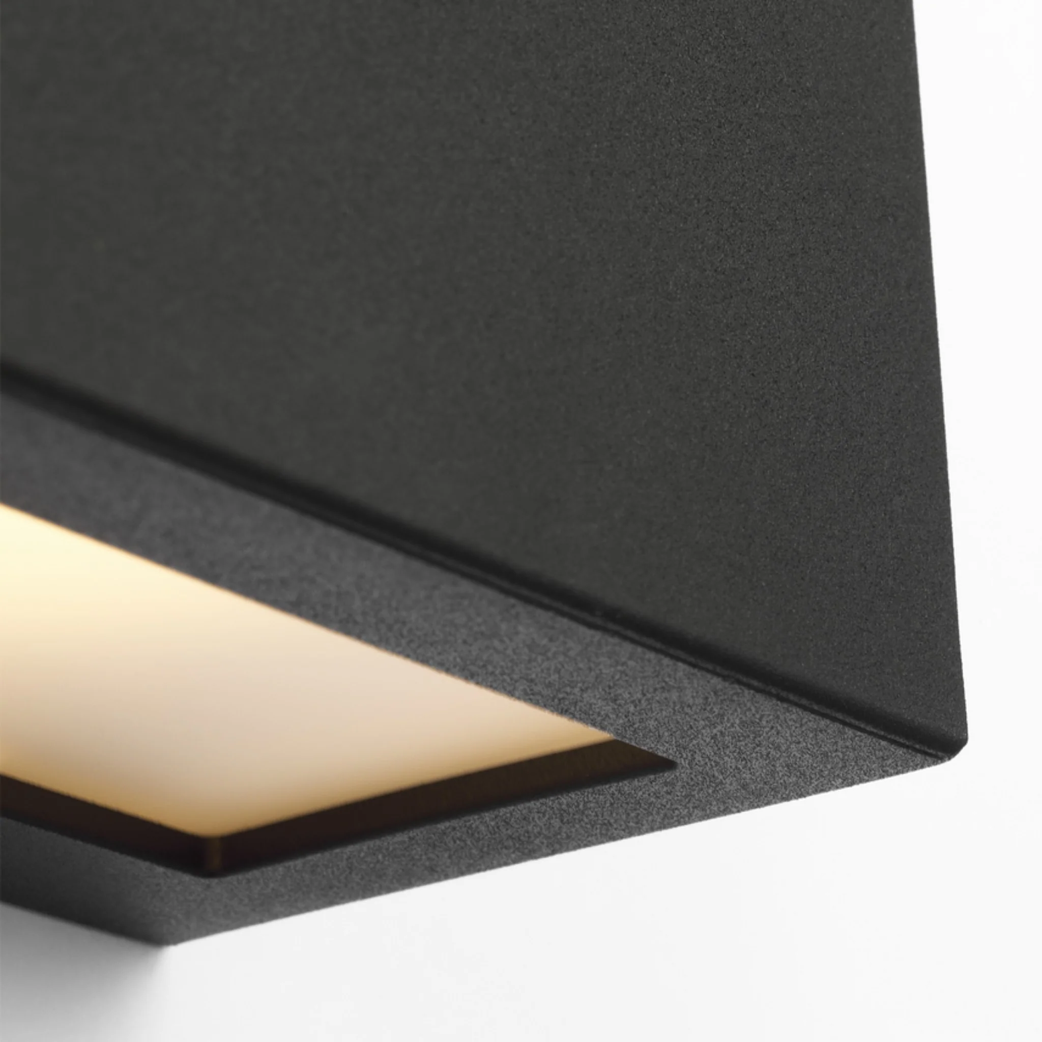 KUKEI OUTDOOR LED WALL LANTERN (MULTIPLE SIZES) - Image 9