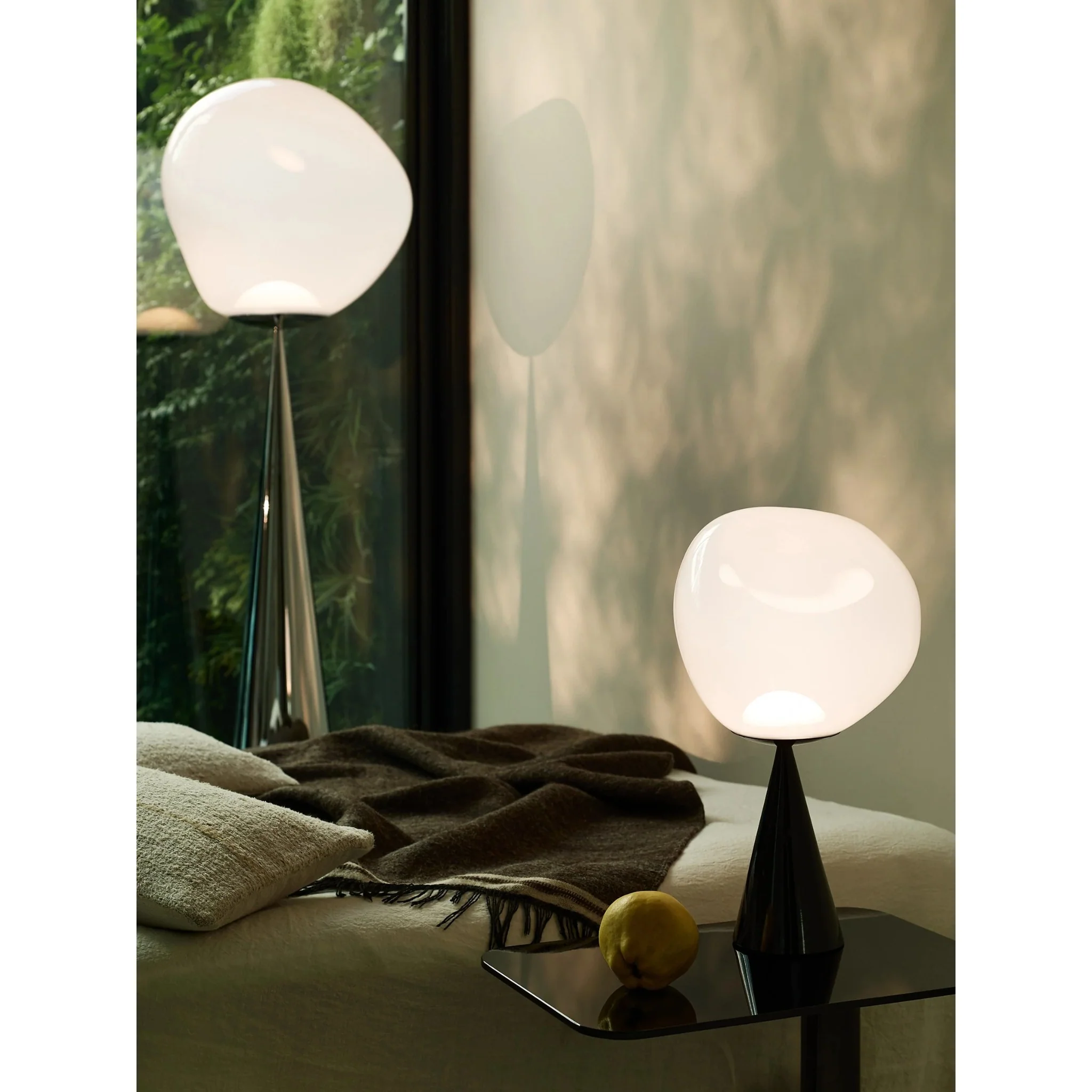 MELT OPAL TABLE LAMP - Image 5