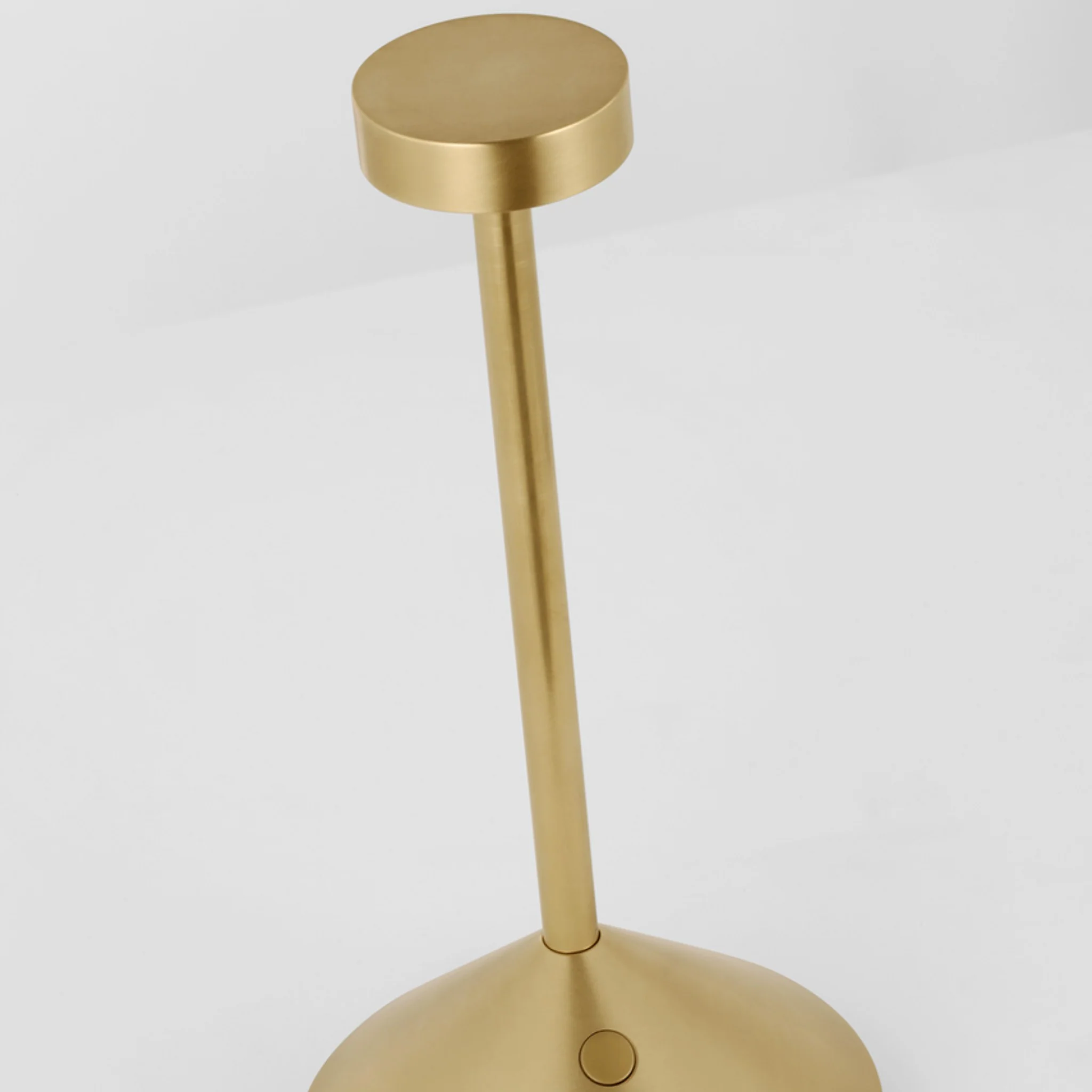MONETA ACCENT RECHARGEABLE TABLE LAMP - Image 15