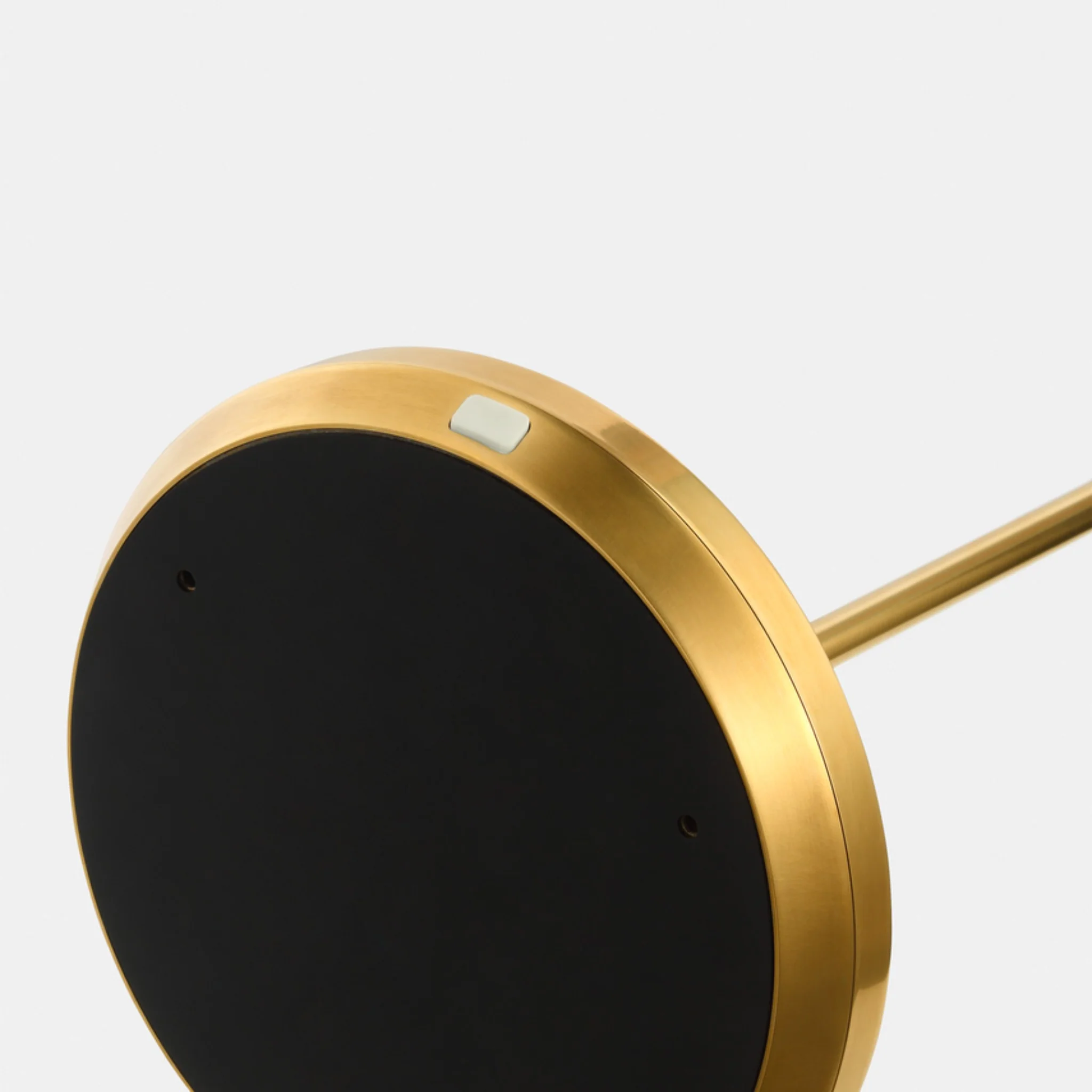 NEVIS MEDIUM RECHARGEABLE FLOOR LAMP - Image 8