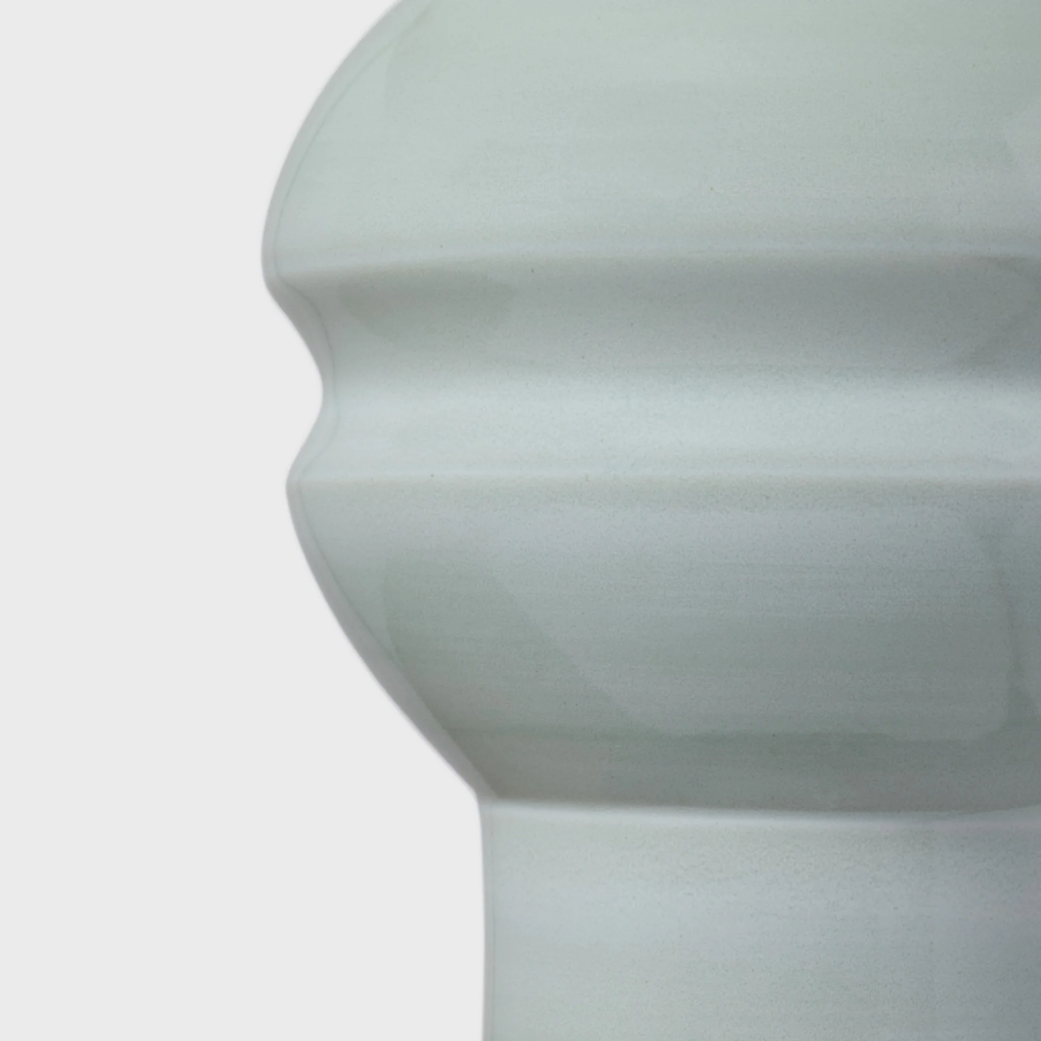 NOVA TABLE LAMP - Image 12
