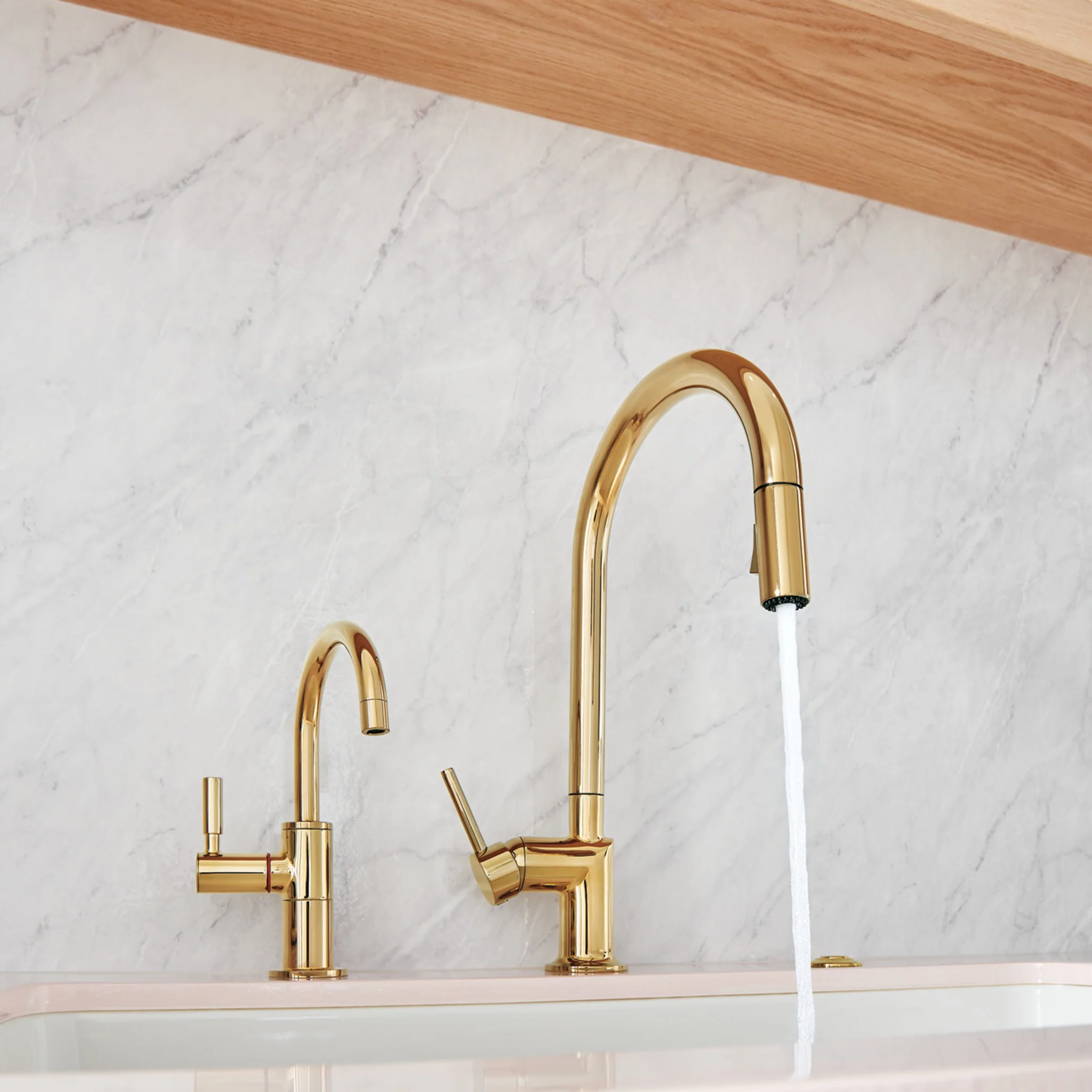 ODIN® PULL-DOWN FAUCET WITH ARC SPOUT - LESS HANDLE - Image 2