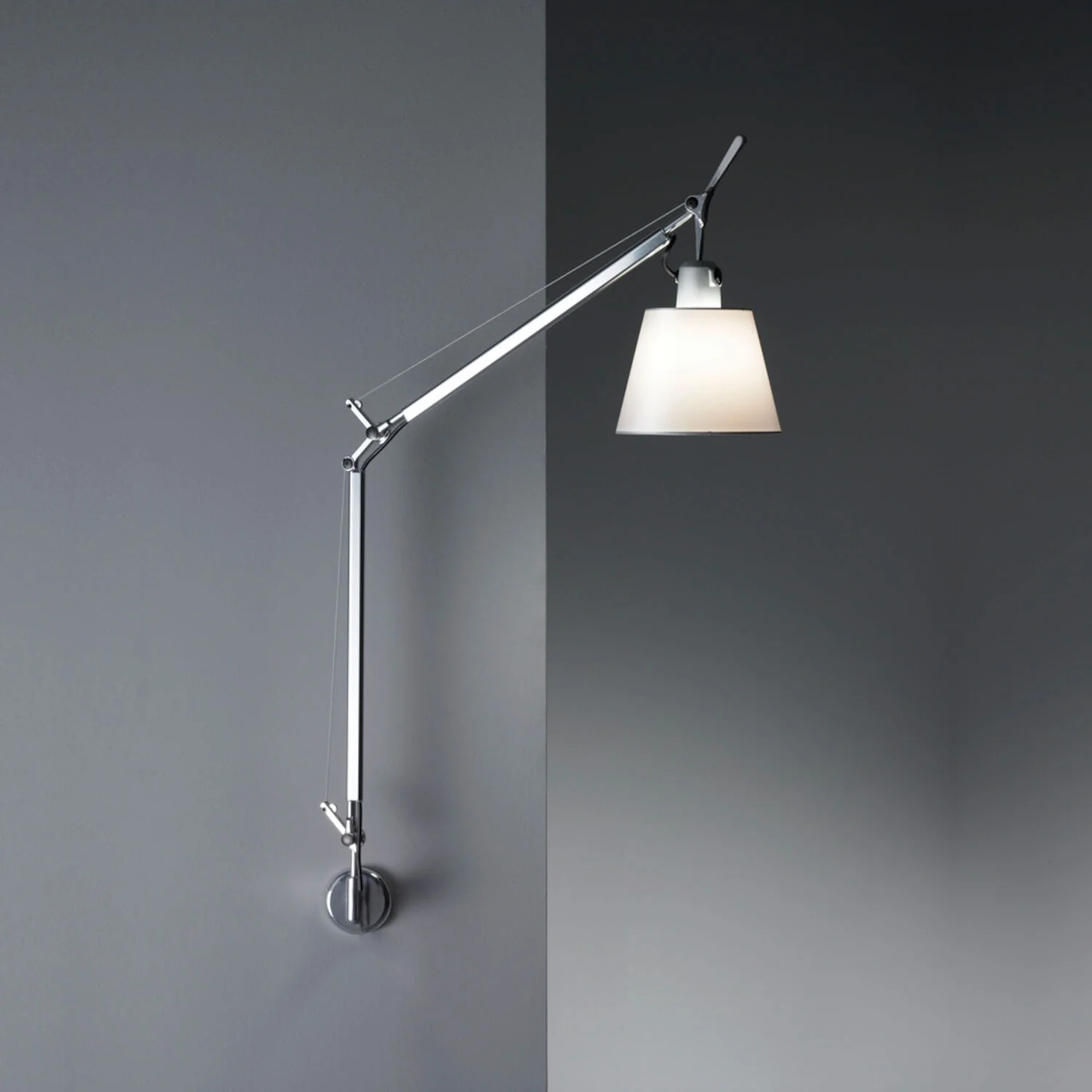 TOLOMEO WALL LAMP WITH SHADE AND J BRACKET
